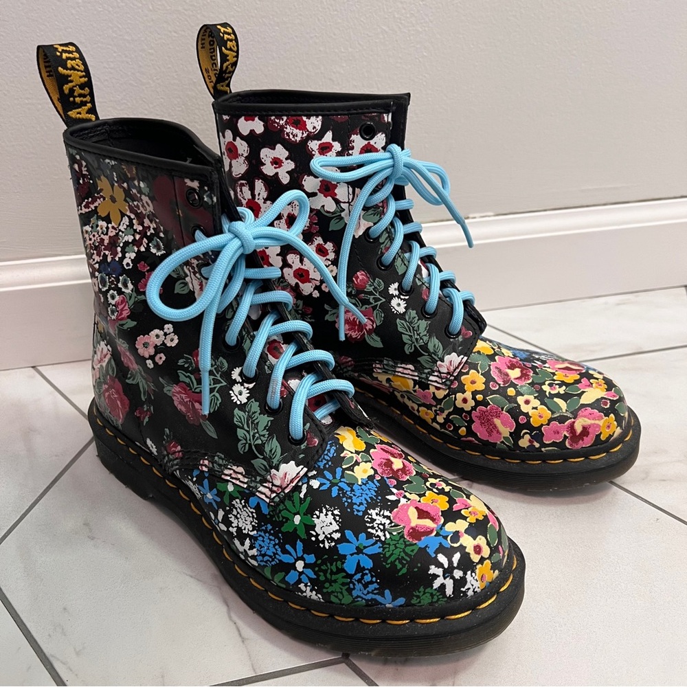 Dr.Martens 1460 Floral Mash Up Leather Lace Up Boots Size 9 Womens